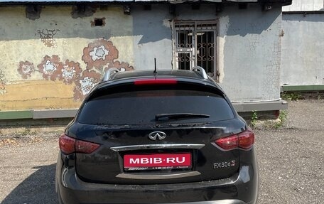 Infiniti FX II, 2013 год, 1 150 000 рублей, 1 фотография