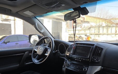 Toyota Land Cruiser 200, 2009 год, 2 800 000 рублей, 4 фотография