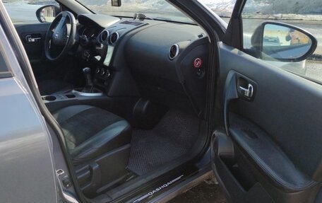 Nissan Qashqai, 2010 год, 950 000 рублей, 5 фотография