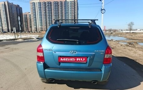 Hyundai Tucson III, 2005 год, 750 000 рублей, 2 фотография