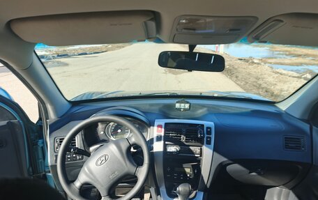 Hyundai Tucson III, 2005 год, 750 000 рублей, 10 фотография