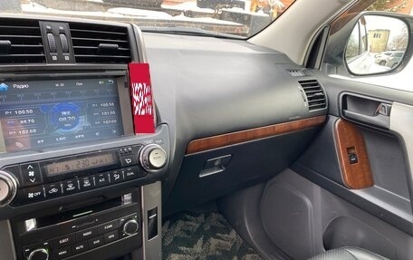 Toyota Land Cruiser Prado 150 рестайлинг 2, 2013 год, 3 700 000 рублей, 17 фотография