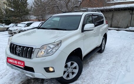 Toyota Land Cruiser Prado 150 рестайлинг 2, 2013 год, 3 700 000 рублей, 8 фотография