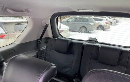 Toyota Land Cruiser Prado 150 рестайлинг 2, 2013 год, 3 700 000 рублей, 20 фотография