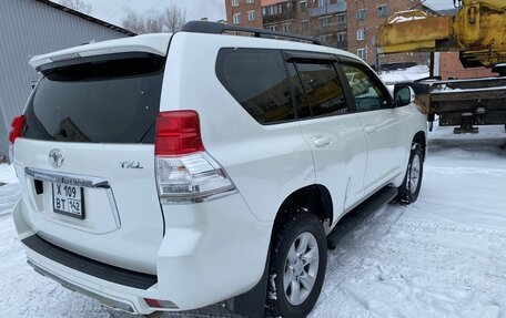 Toyota Land Cruiser Prado 150 рестайлинг 2, 2013 год, 3 700 000 рублей, 30 фотография