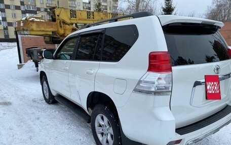 Toyota Land Cruiser Prado 150 рестайлинг 2, 2013 год, 3 700 000 рублей, 29 фотография