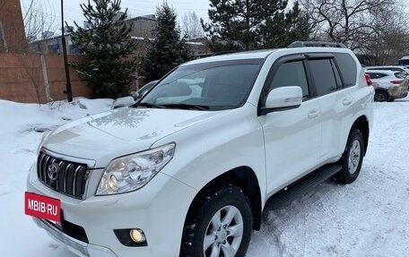 Toyota Land Cruiser Prado 150 рестайлинг 2, 2013 год, 3 700 000 рублей, 32 фотография