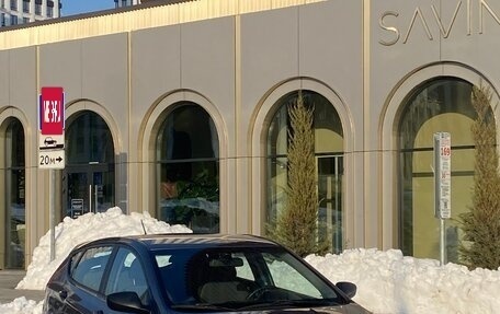 Hyundai Solaris II рестайлинг, 2011 год, 700 000 рублей, 15 фотография