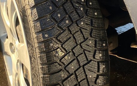 Hyundai Solaris II рестайлинг, 2011 год, 700 000 рублей, 33 фотография