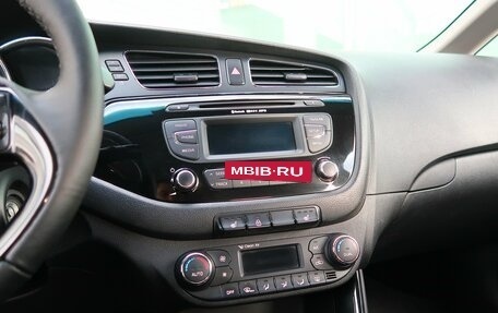 KIA cee'd III, 2013 год, 1 149 000 рублей, 17 фотография