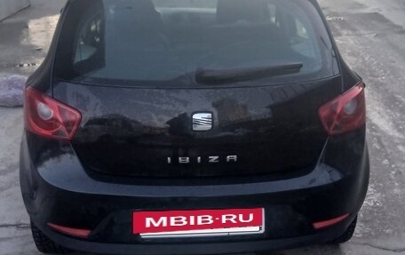 SEAT Ibiza IV рестайлинг 2, 2011 год, 540 000 рублей, 3 фотография