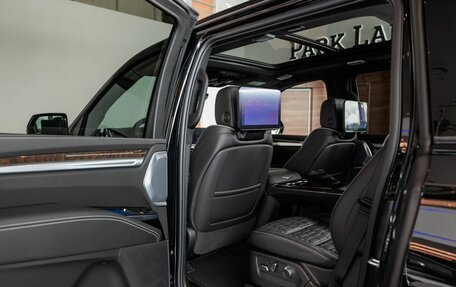 Cadillac Escalade V, 2025 год, 20 350 000 рублей, 23 фотография