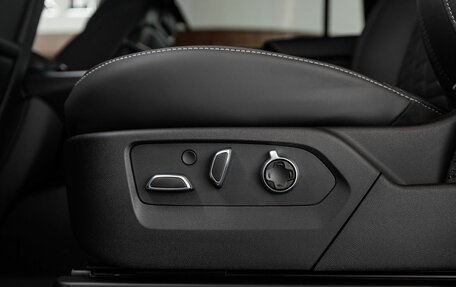 Cadillac Escalade V, 2025 год, 20 350 000 рублей, 28 фотография