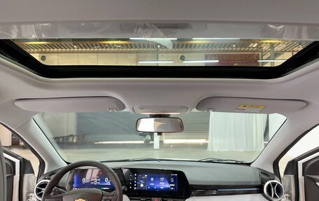 Chevrolet Monza, 2023 год, 1 350 000 рублей, 10 фотография