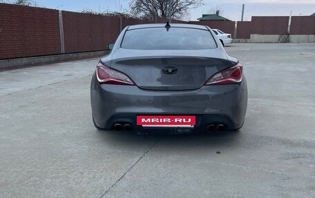 Hyundai Genesis Coupe I рестайлинг, 2012 год, 1 600 000 рублей, 3 фотография