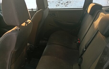 Chevrolet Niva I рестайлинг, 2018 год, 710 000 рублей, 6 фотография