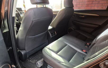 Lexus NX I, 2015 год, 2 400 000 рублей, 4 фотография