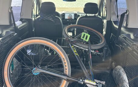 Citroen Berlingo II рестайлинг, 2011 год, 770 000 рублей, 19 фотография