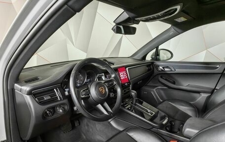 Porsche Macan I рестайлинг, 2023 год, 8 999 999 рублей, 19 фотография