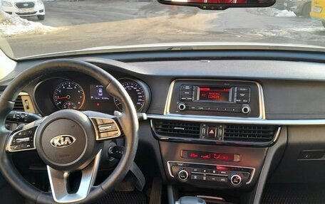 KIA Optima IV, 2019 год, 1 075 000 рублей, 8 фотография