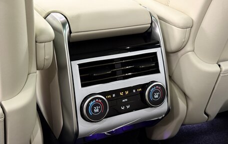 Land Rover Range Rover IV рестайлинг, 2025 год, 24 900 000 рублей, 17 фотография