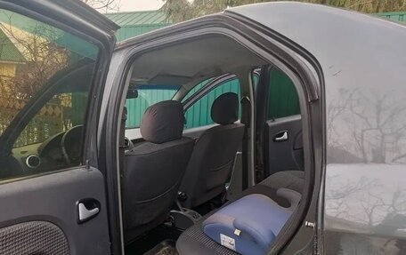 Renault Logan I, 2009 год, 340 000 рублей, 5 фотография