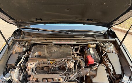 Toyota Camry, 2021 год, 4 100 000 рублей, 10 фотография