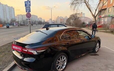 Toyota Camry, 2021 год, 4 100 000 рублей, 5 фотография