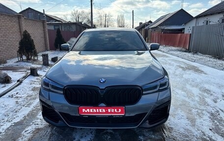 BMW 5 серия, 2021 год, 6 700 000 рублей, 1 фотография