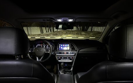 Hyundai Sonata VII, 2017 год, 1 870 000 рублей, 10 фотография