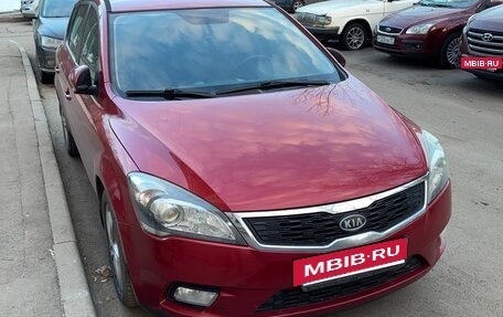 KIA cee'd I рестайлинг, 2011 год, 999 000 рублей, 9 фотография