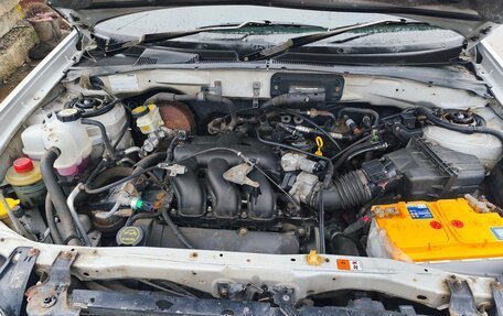 Mazda Tribute II, 2001 год, 390 000 рублей, 8 фотография