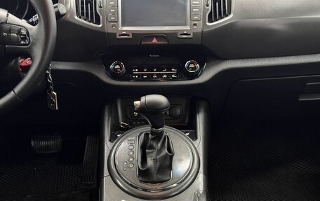 KIA Sportage III, 2011 год, 1 049 000 рублей, 13 фотография