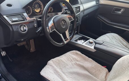 Mercedes-Benz E-Класс, 2012 год, 2 000 000 рублей, 5 фотография