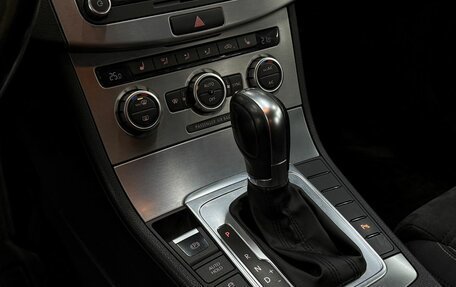 Volkswagen Passat CC I рестайлинг, 2012 год, 1 129 777 рублей, 21 фотография