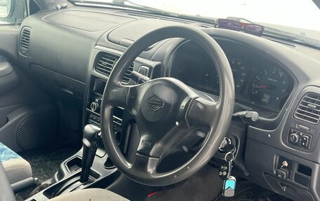 Nissan Terrano II рестайлинг, 1999 год, 400 000 рублей, 9 фотография