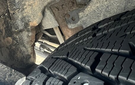 Nissan Terrano II рестайлинг, 1999 год, 400 000 рублей, 22 фотография