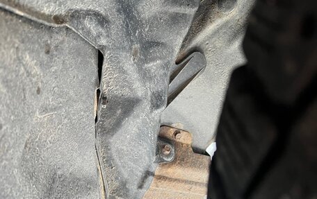 Nissan Terrano II рестайлинг, 1999 год, 400 000 рублей, 24 фотография