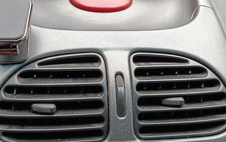 Peugeot 206, 2004 год, 160 000 рублей, 12 фотография