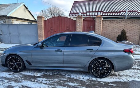 BMW 5 серия, 2021 год, 6 700 000 рублей, 2 фотография