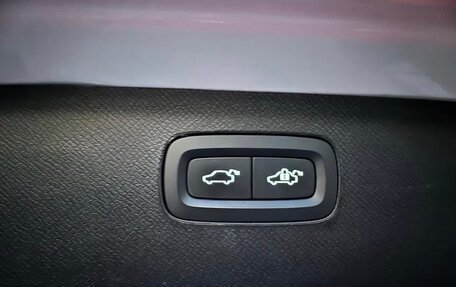 Volvo XC90 II рестайлинг, 2019 год, 3 495 000 рублей, 17 фотография