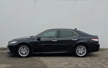 Toyota Camry, 2019 год, 3 250 000 рублей, 8 фотография