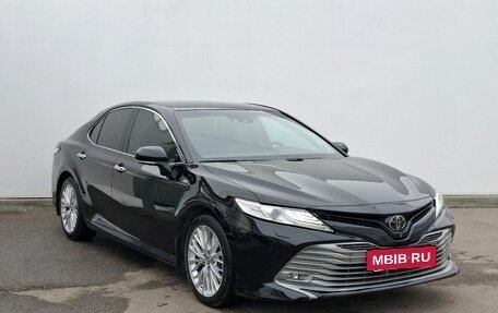 Toyota Camry, 2019 год, 3 250 000 рублей, 3 фотография
