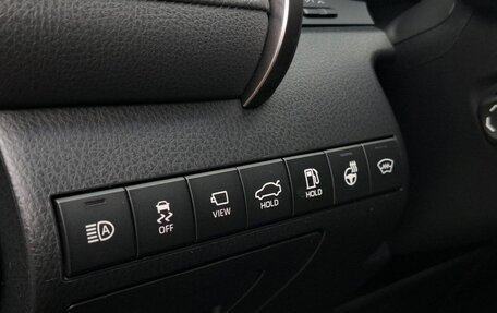 Toyota Camry, 2019 год, 3 250 000 рублей, 16 фотография