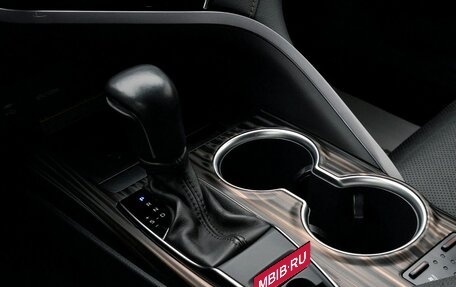 Toyota Camry, 2019 год, 3 250 000 рублей, 29 фотография