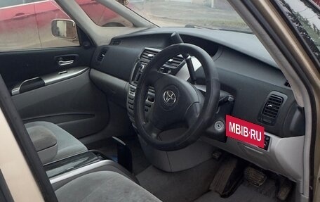 Toyota Opa I рестайлинг, 2002 год, 350 000 рублей, 7 фотография