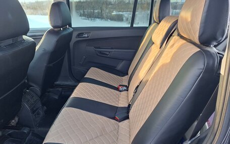 Opel Zafira B, 2010 год, 800 000 рублей, 10 фотография