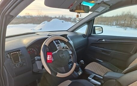 Opel Zafira B, 2010 год, 800 000 рублей, 7 фотография