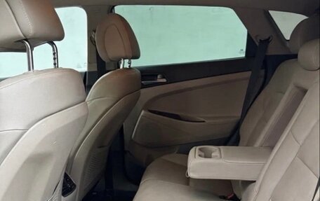 Hyundai Tucson III, 2016 год, 2 190 000 рублей, 8 фотография