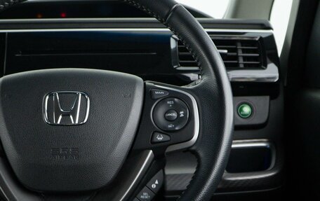 Honda Stepwgn IV, 2021 год, 3 137 900 рублей, 15 фотография